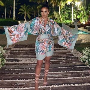 NWT What Jordy Wore Paradise Kimono Dress